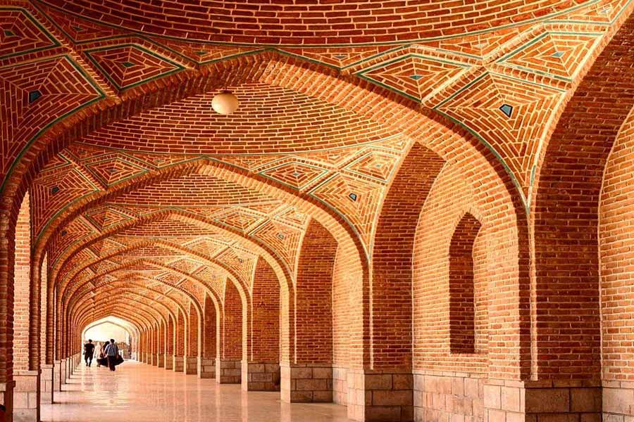 Tour to Tabriz Bazaar , Iran. Inbound Persia Travel Agency.