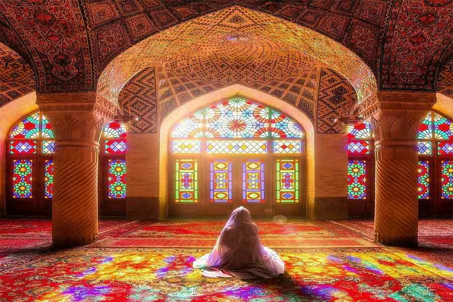 Tour to Nasir al Molk Mosque - Pink Mosque 