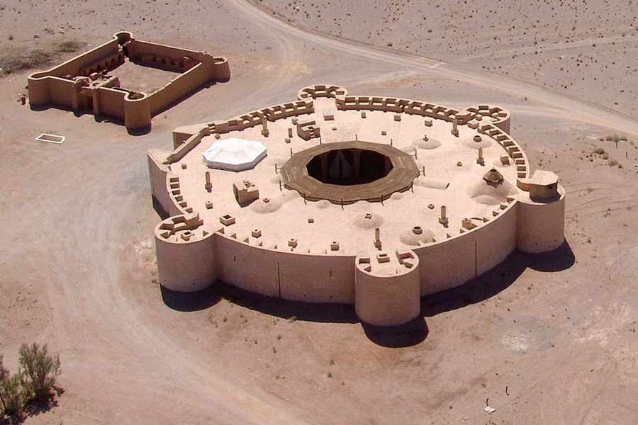 Zeinodin caravanserai , Kerman , Iran