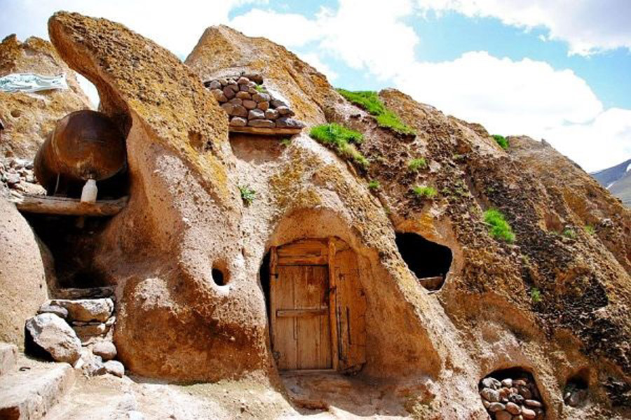 Tour to Kandovan Village ,Iran.Inbound Persia Travel Agency.