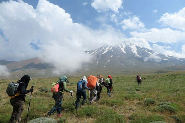 Iran hiking and trekking tour. Damavand Mountain. Inbound Persia Travel Agency