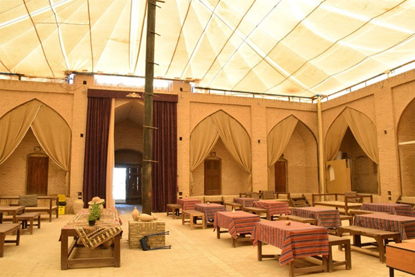 Saryazd Caravanserai . Inbound Persia Travel Agency